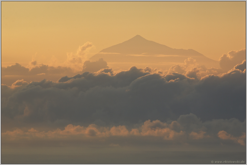 in der Ferne... Teide *La Palma*