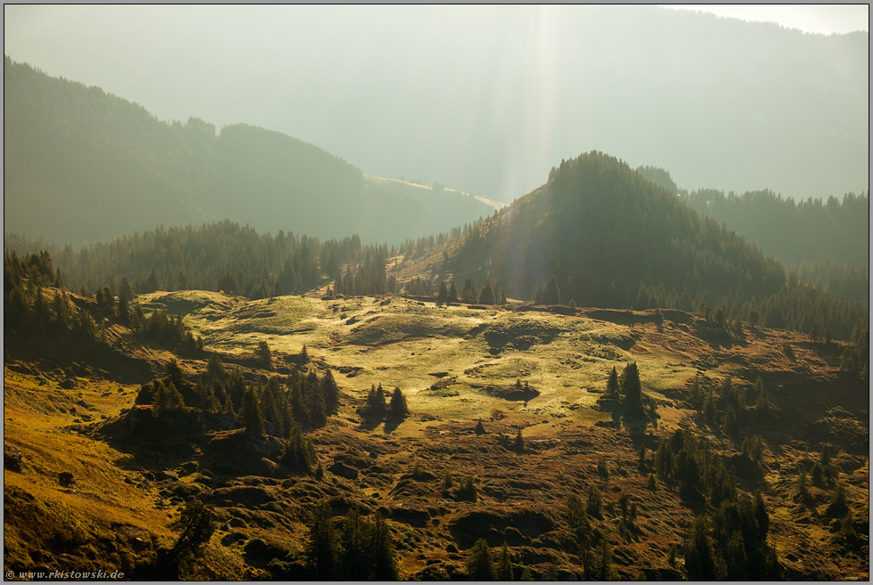 Lichteinfall... Hochplateau *Alpen*