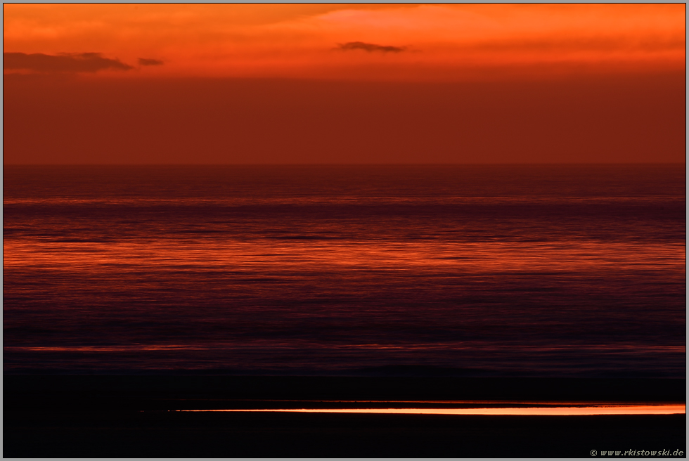 Sonnenuntergang... Nordsee *Strand*, der Himmel brennt